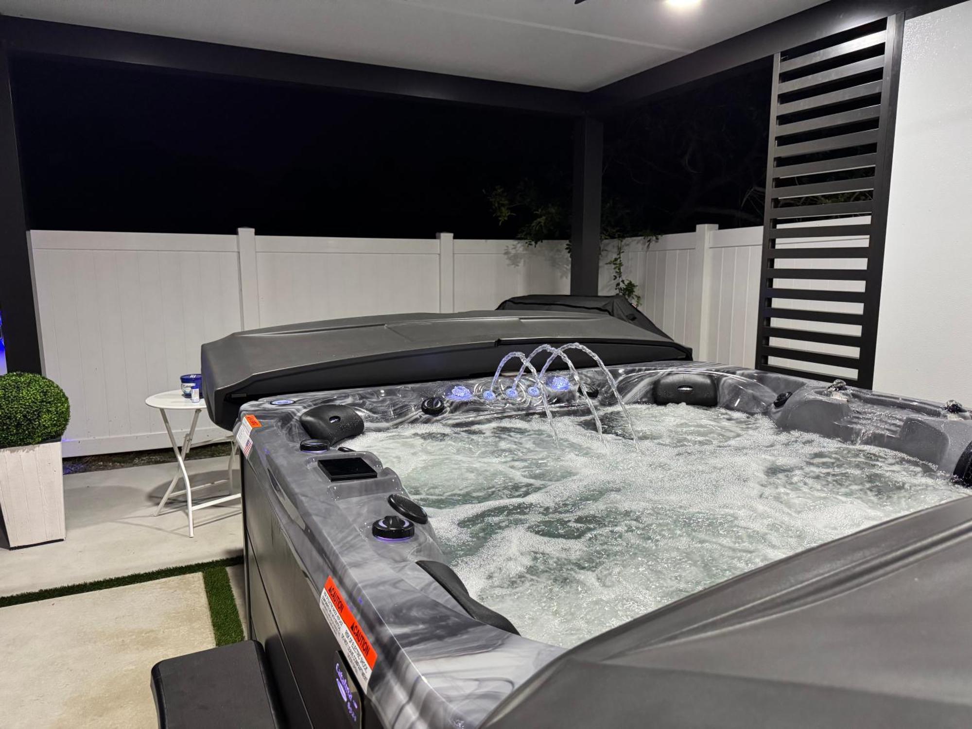 Вилла Brand New Tampa Oasis With Private Jacuzzi Retreat Лутц Экстерьер фото